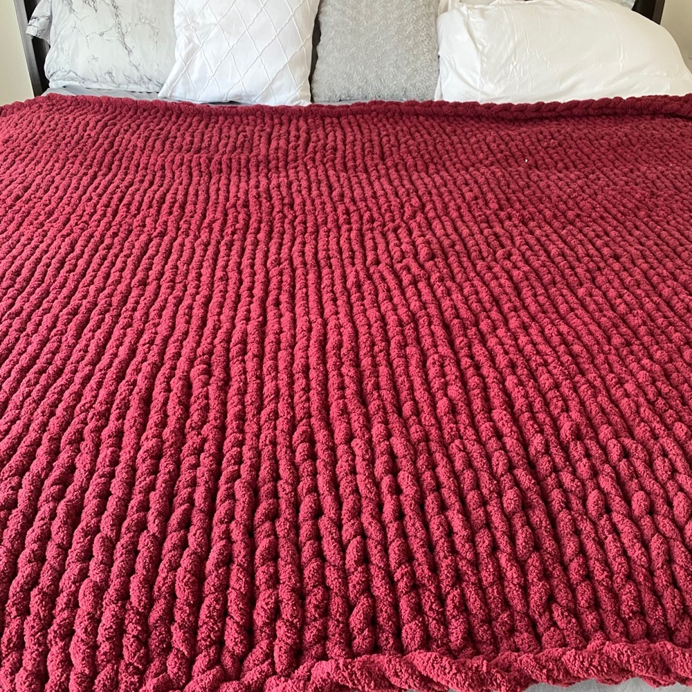 King size burgundy handmade cable knit blanket